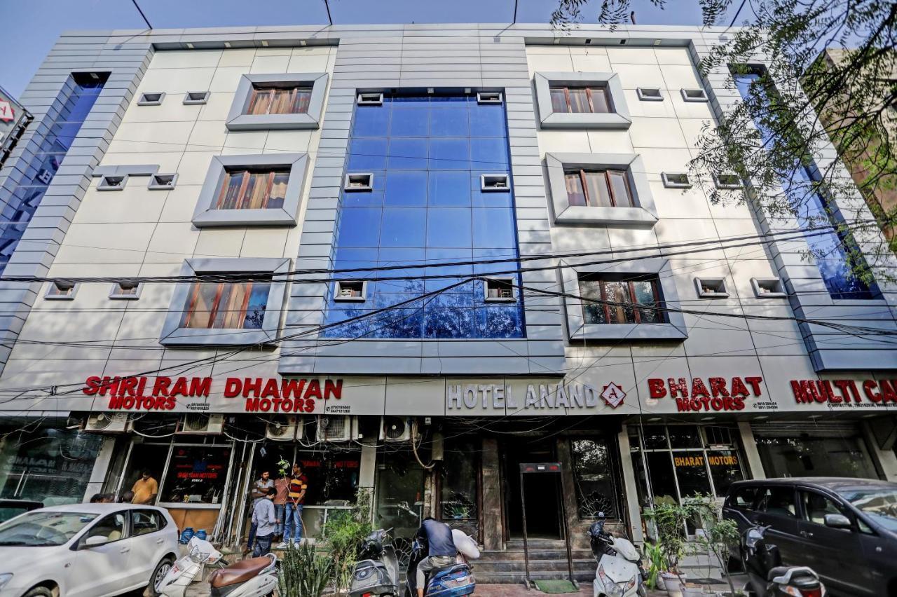 Staybook Anand New Delhi