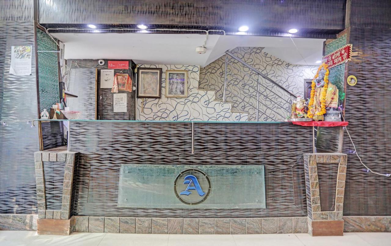 Hotel Staybook Anand