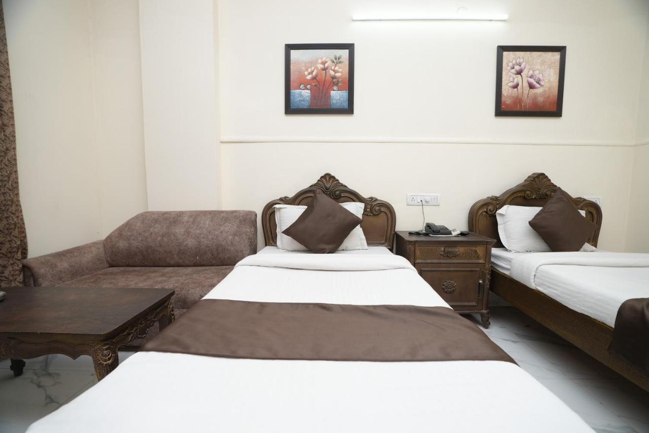 Silver Arc - Karol Bagh New Hotel Delhi (National Capital Territory of India)