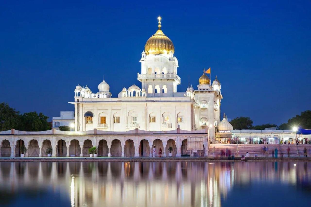 Revels Near Railway Station 4*