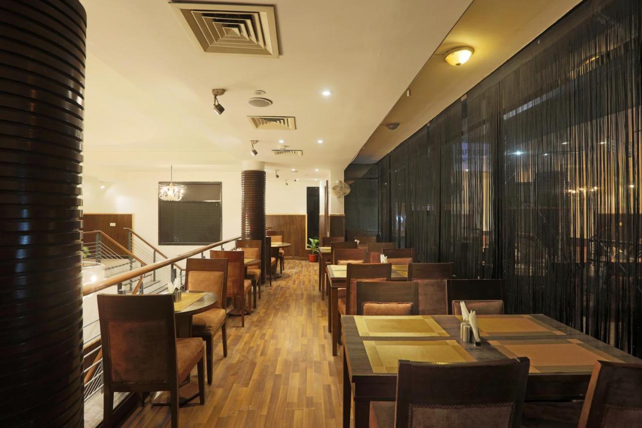Hotel Arch Plaza - Near Yashobhoomi Convention Centre Dwarka 4*