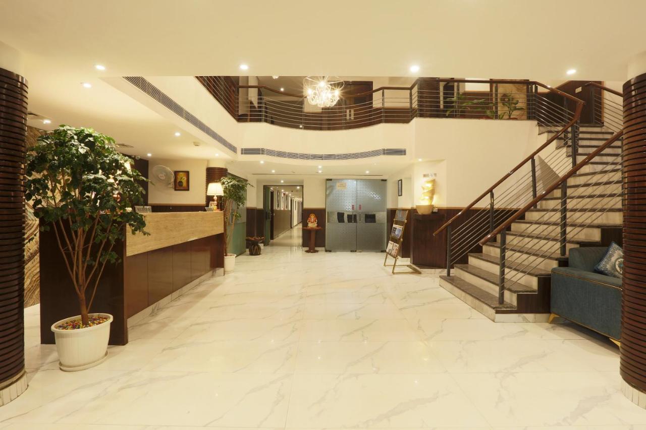 Hotel Arch Plaza - Near Yashobhoomi Convention Centre Dwarka 4*