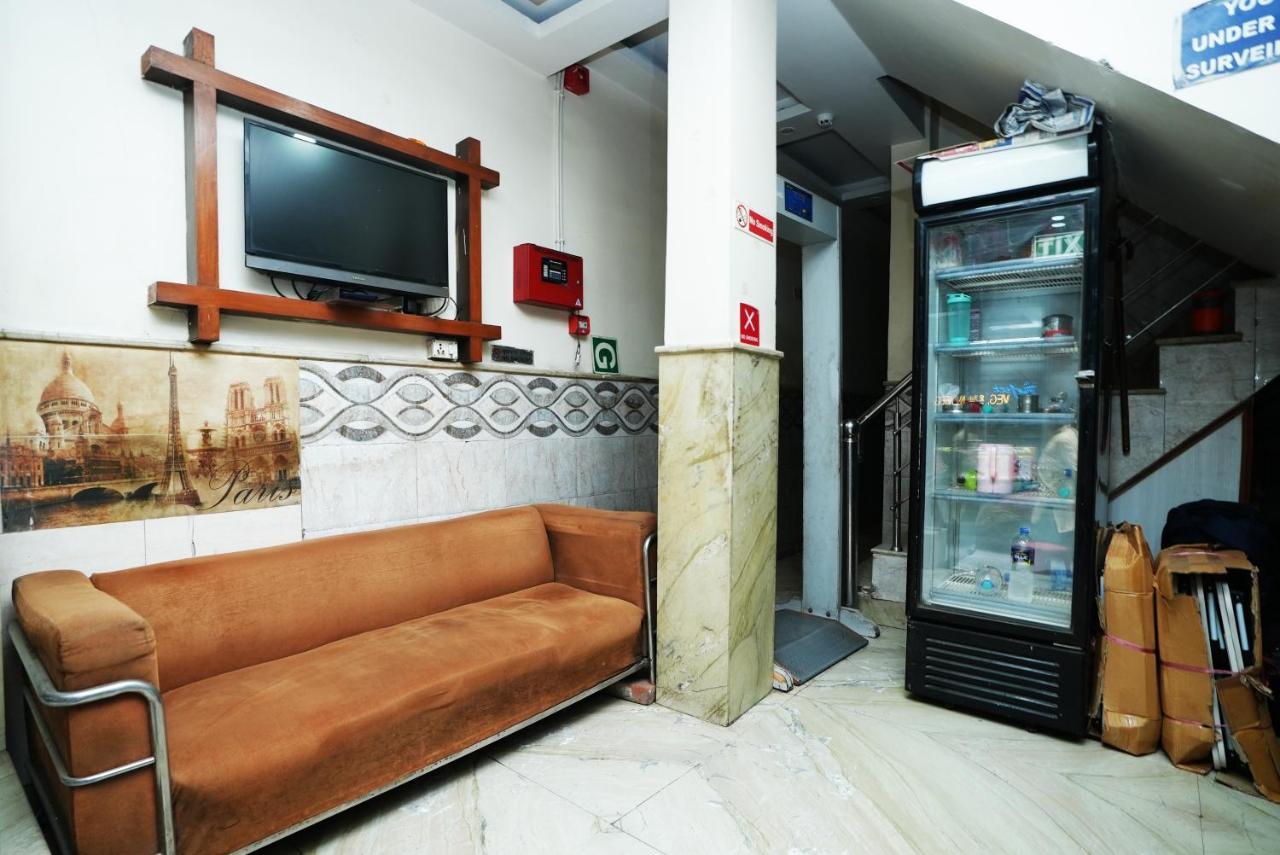 Ashirwad Near Railway Station, Paharganj Hotel New Delhi