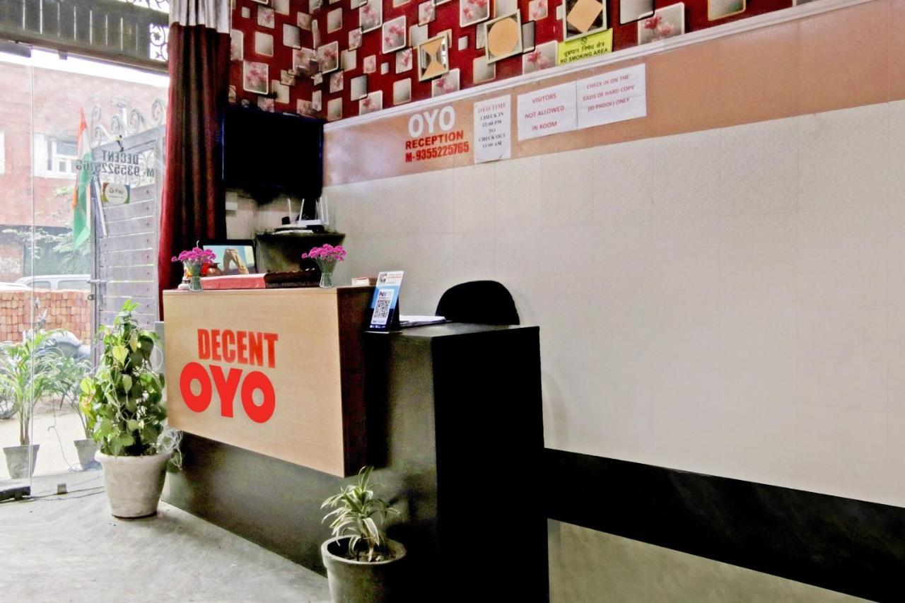 Flagship Decent Near Pvr Vikaspuri Delhi Hotel