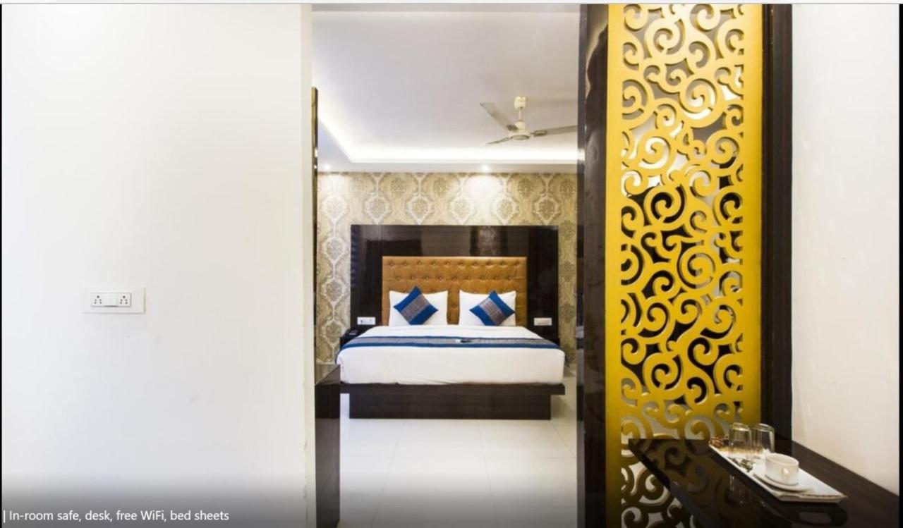 Iconic Near Delhi Igi International Airport