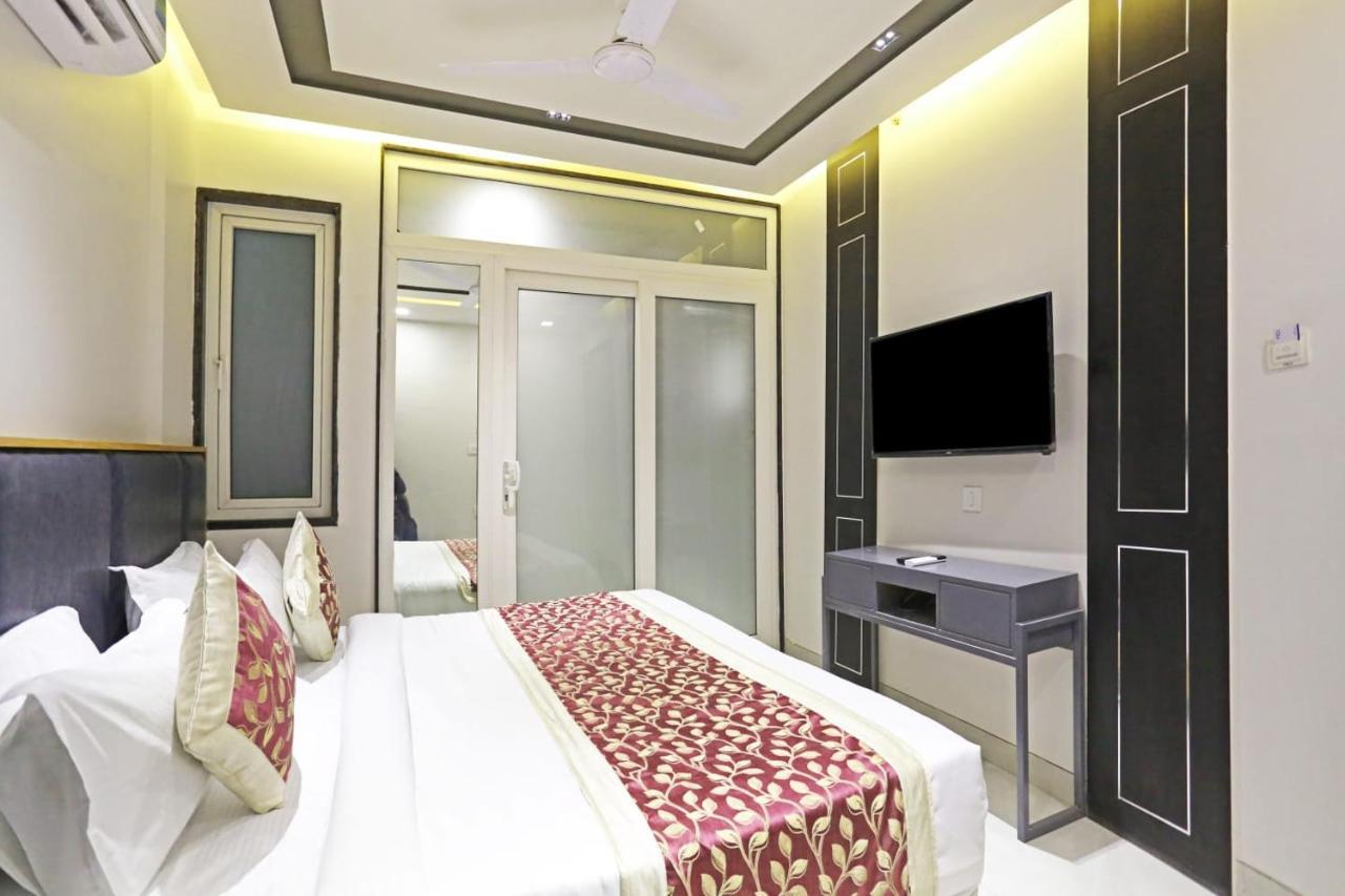 Applewood Residency - Offering Free Airport Drop Hotel 3*