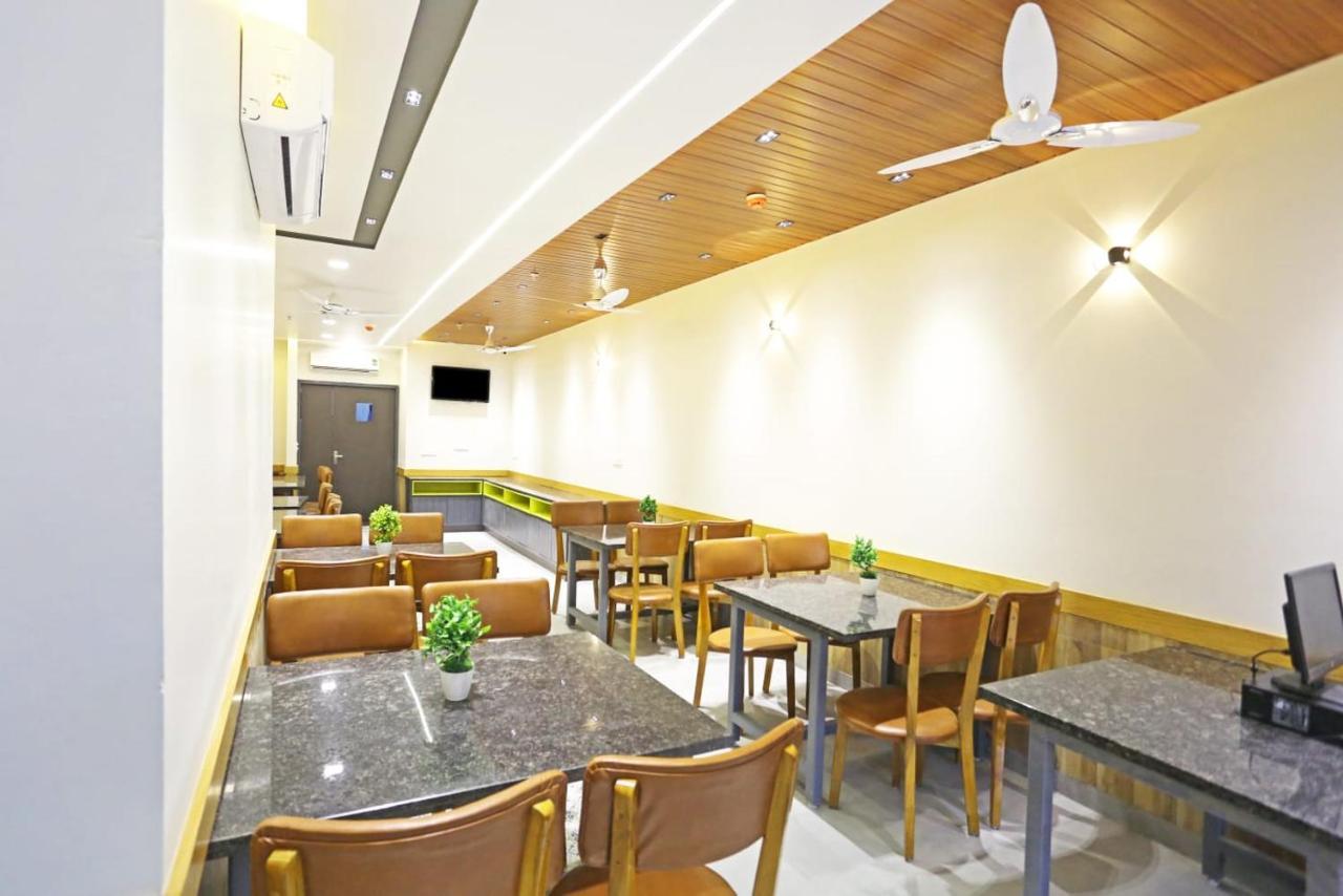 Applewood Residency - Offering Free Airport Drop