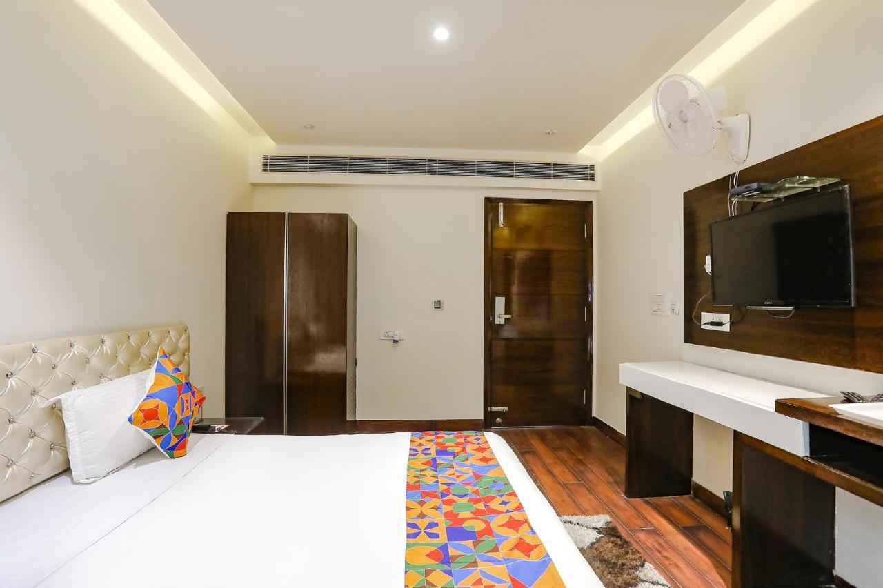 Fabhotel Grand 3*