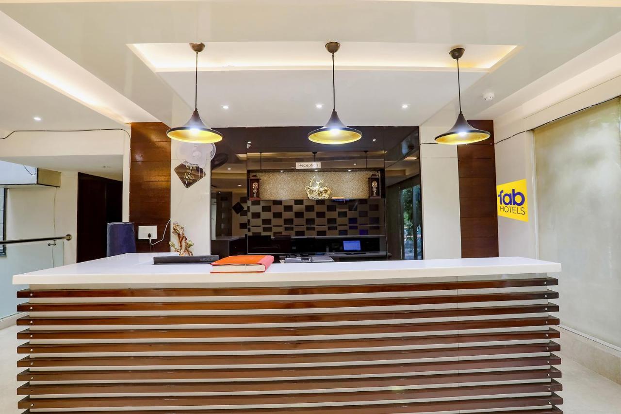 Fabhotel Grand New Delhi