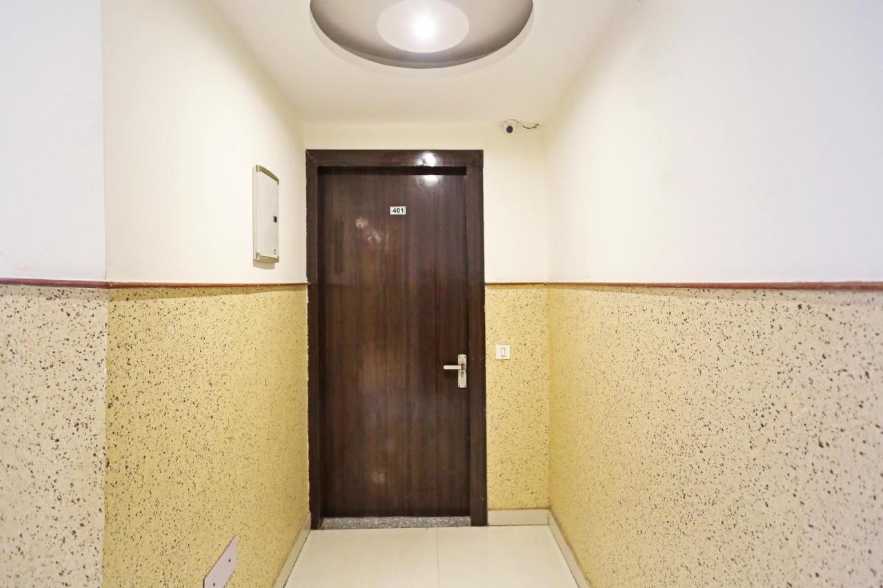 Hotel Iconic Near Delhi Igi International Airport New Delhi