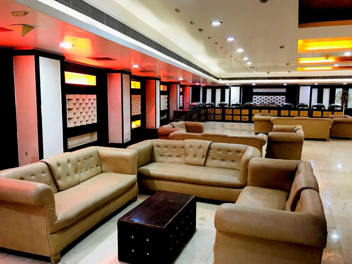 Hotel Oyo Townhouse 1100 Royal Near Akshardham Delhi (National Capital Territory of India)