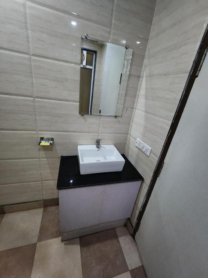 Ivy Plaza Luxury Hotel