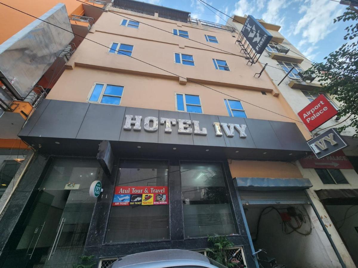 Ivy Plaza Luxury Hotel 4*