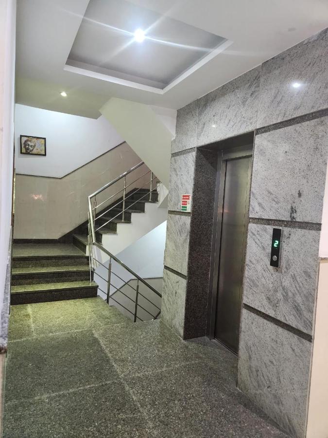 Airport Ivy With Free Airport Transfr 3* New Delhi