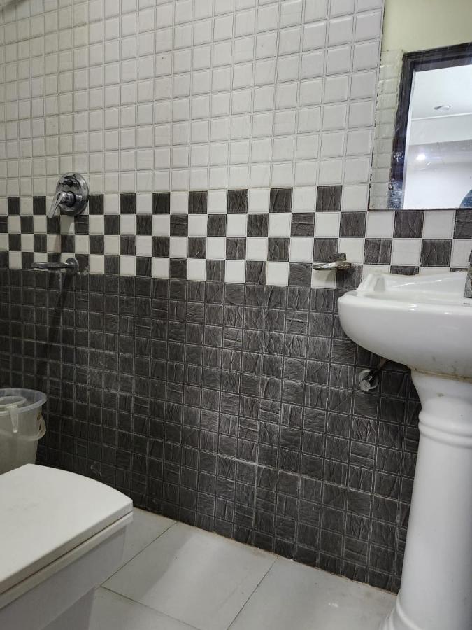 Ivy Plaza Luxury Hotel Nova Deli