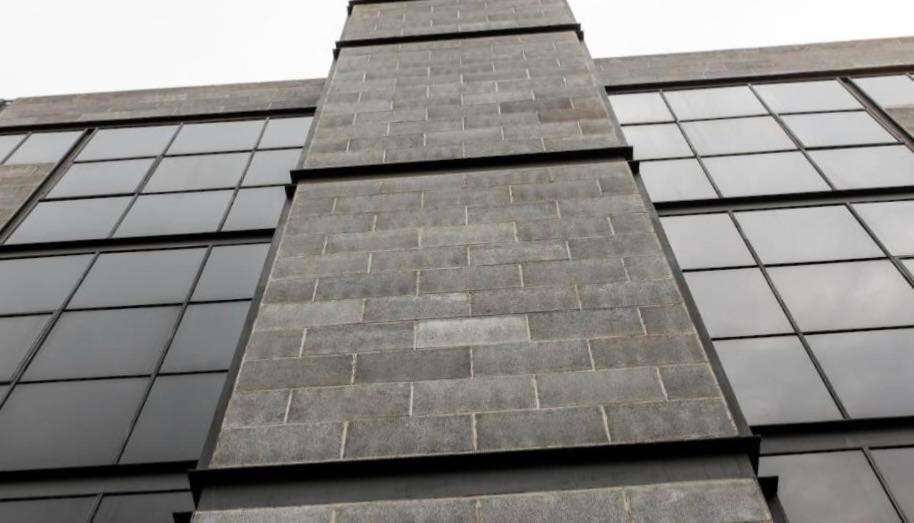 O Sk Tower Near Rithala Metro Station