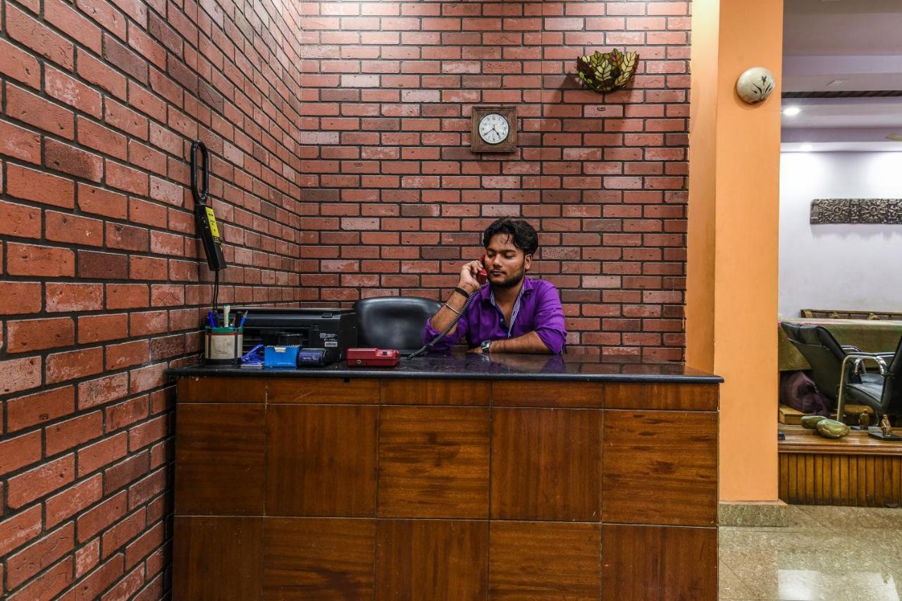 Dream Palace Laxmi Nagar Hotel 3*