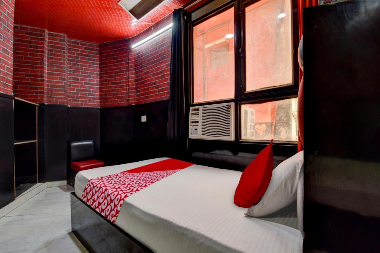 Oyo Flagship 81436 Royal Plaza 3* New Delhi