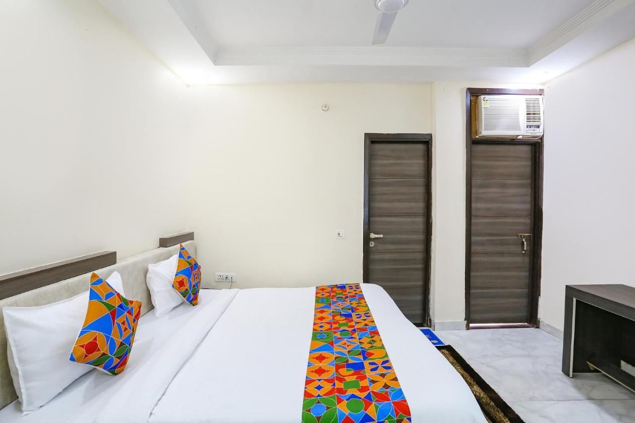 Fabexpress Royal Orbit Hotel 3*