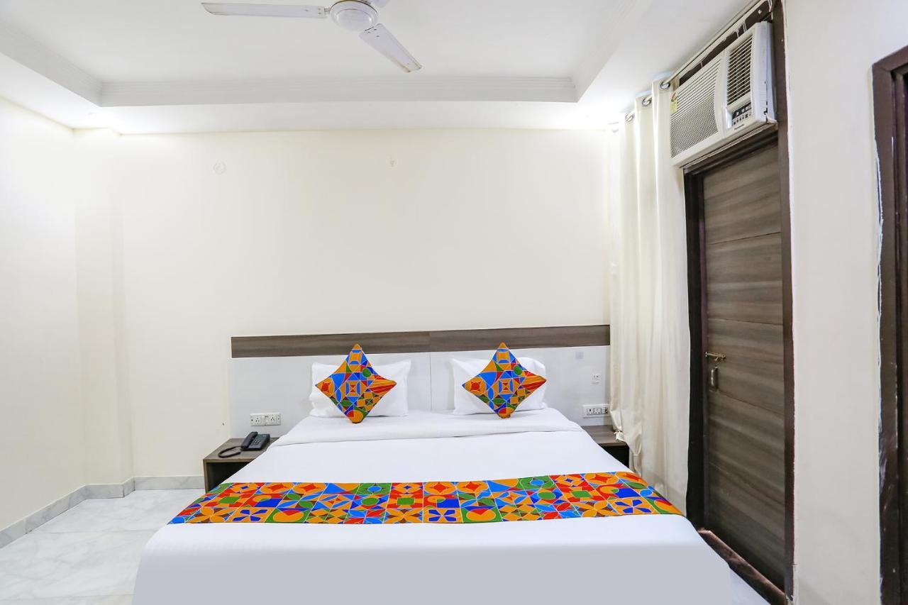 Fabexpress Royal Orbit Hotel