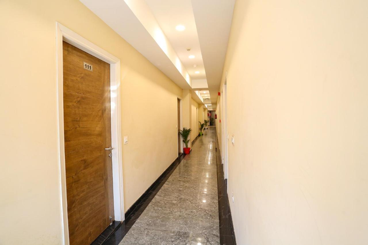 Fabhotel Gk Residency Nova Deli