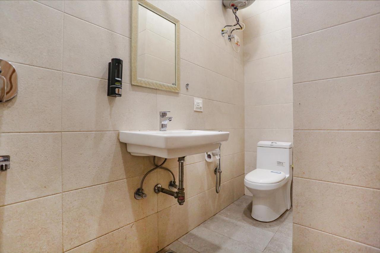 Fabhotel Gk Residency 3* Nova Deli