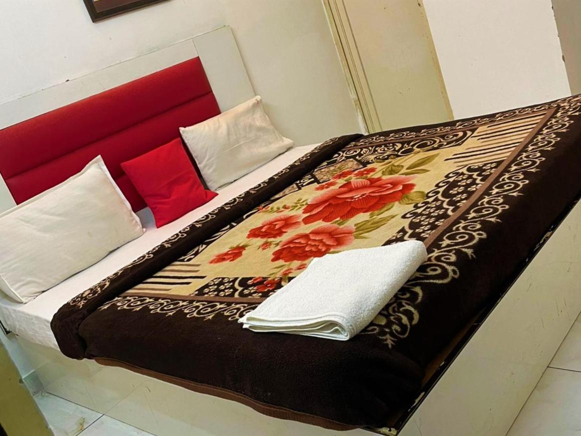 The Paramont Plaza Igi Airport New Delhi