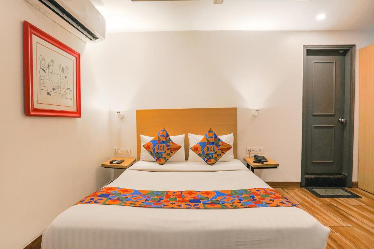 Fabexpress Pp Residency Hotel