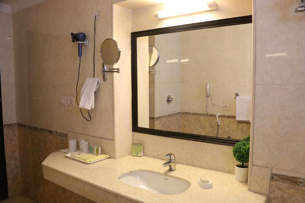 Hotel The Janpath