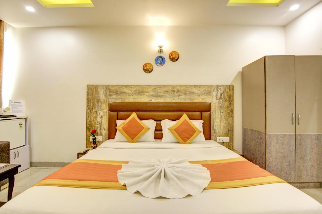 Gracious By Vishesh & New Delhi