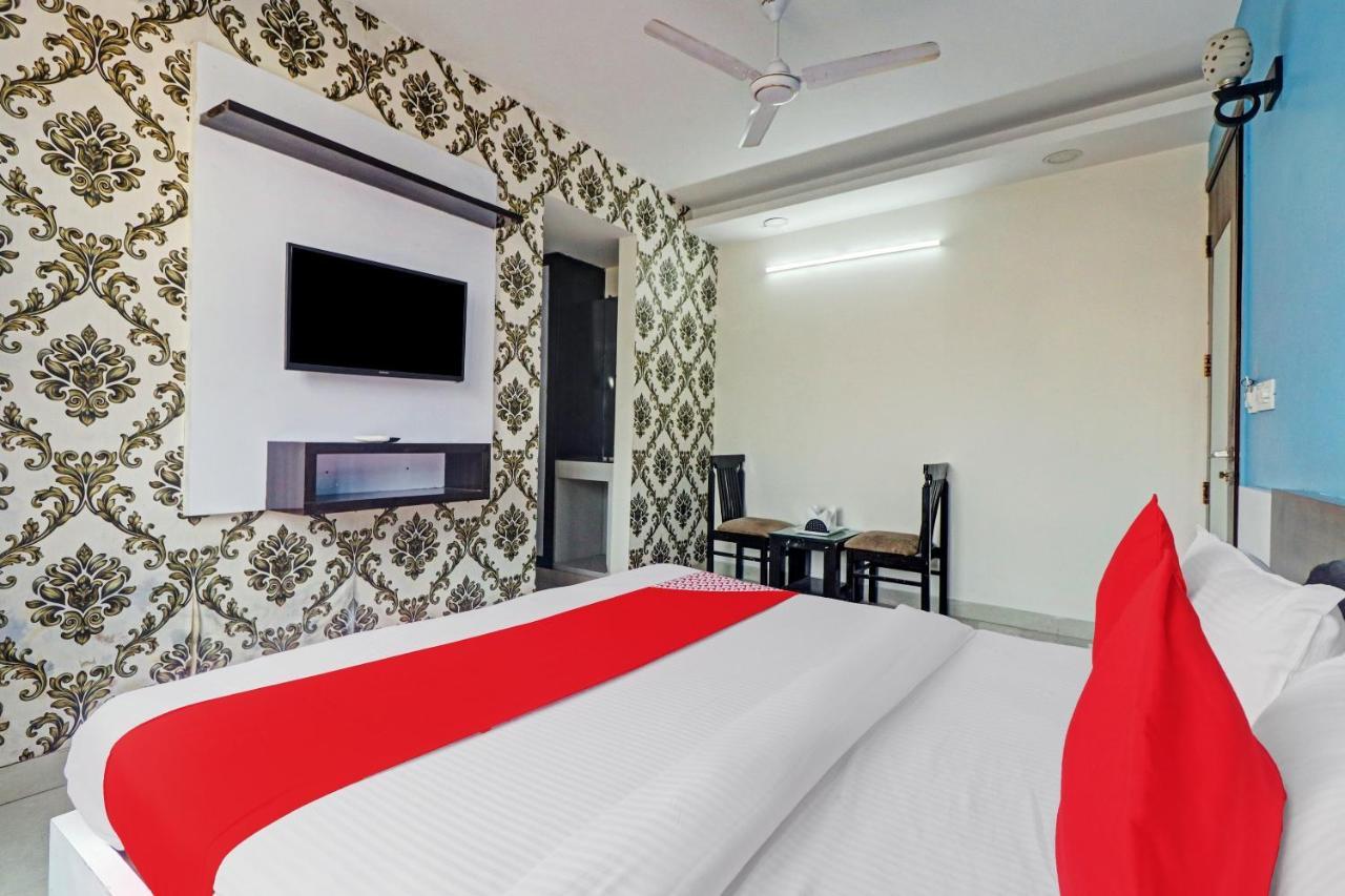 Hotel Oyo 12675 Star 3*