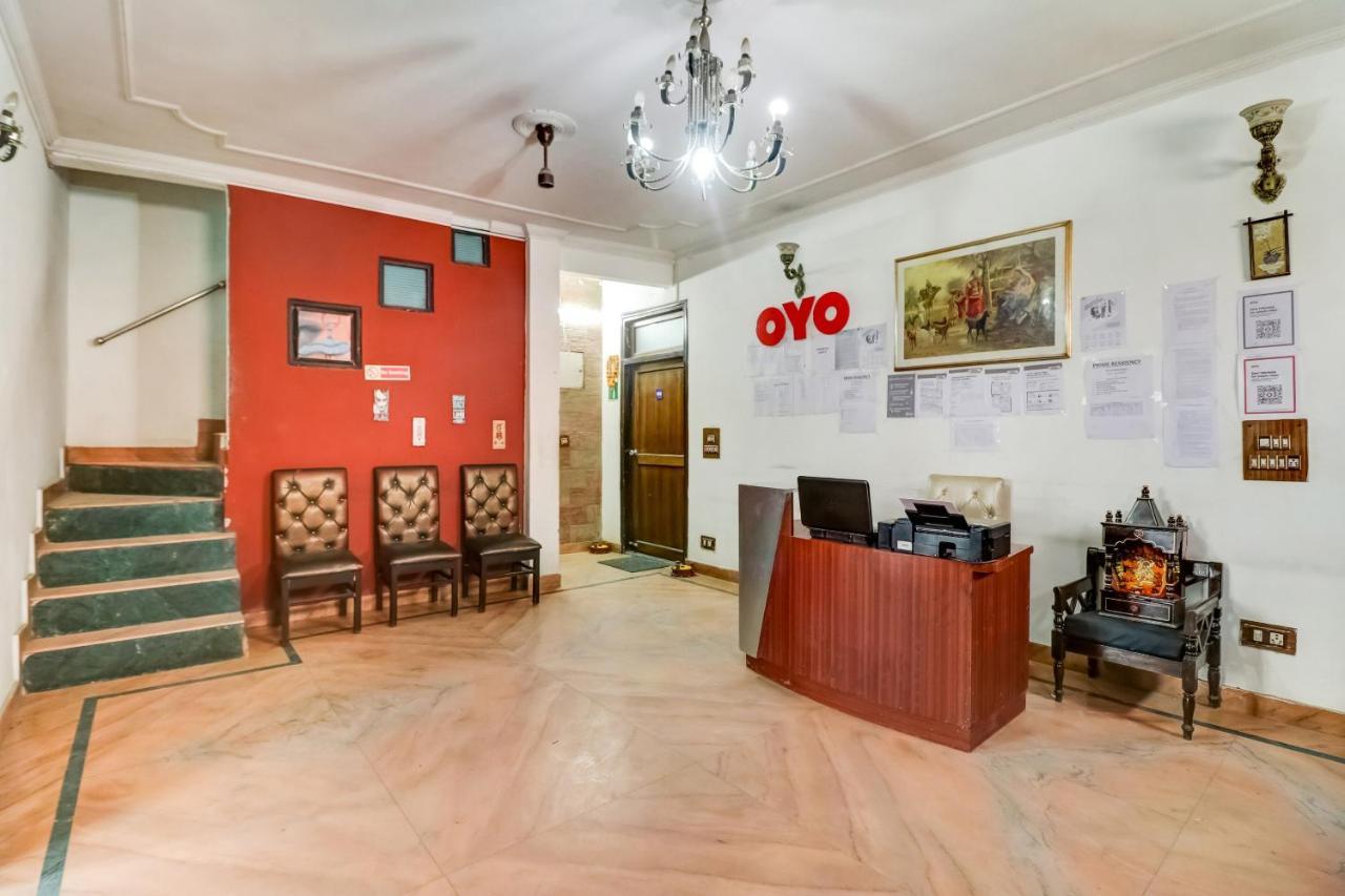 Oyo Prime Residency Near Chhatarpur Metro Station Hotel