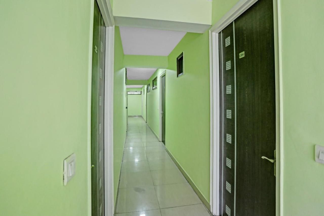 Hotel Capital O Premium Villa-2 New Delhi