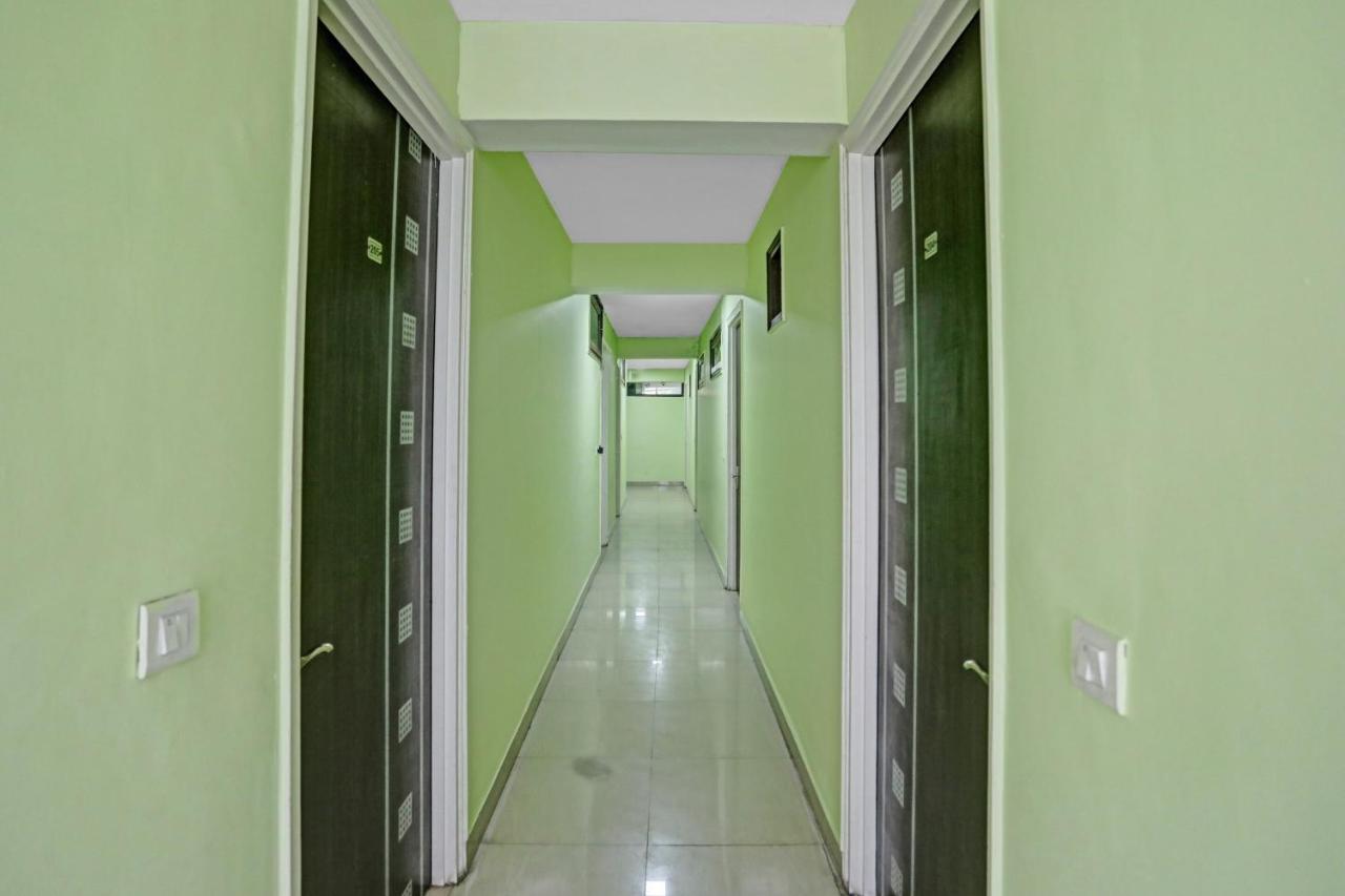 Hotel Capital O Premium Villa-2 New Delhi