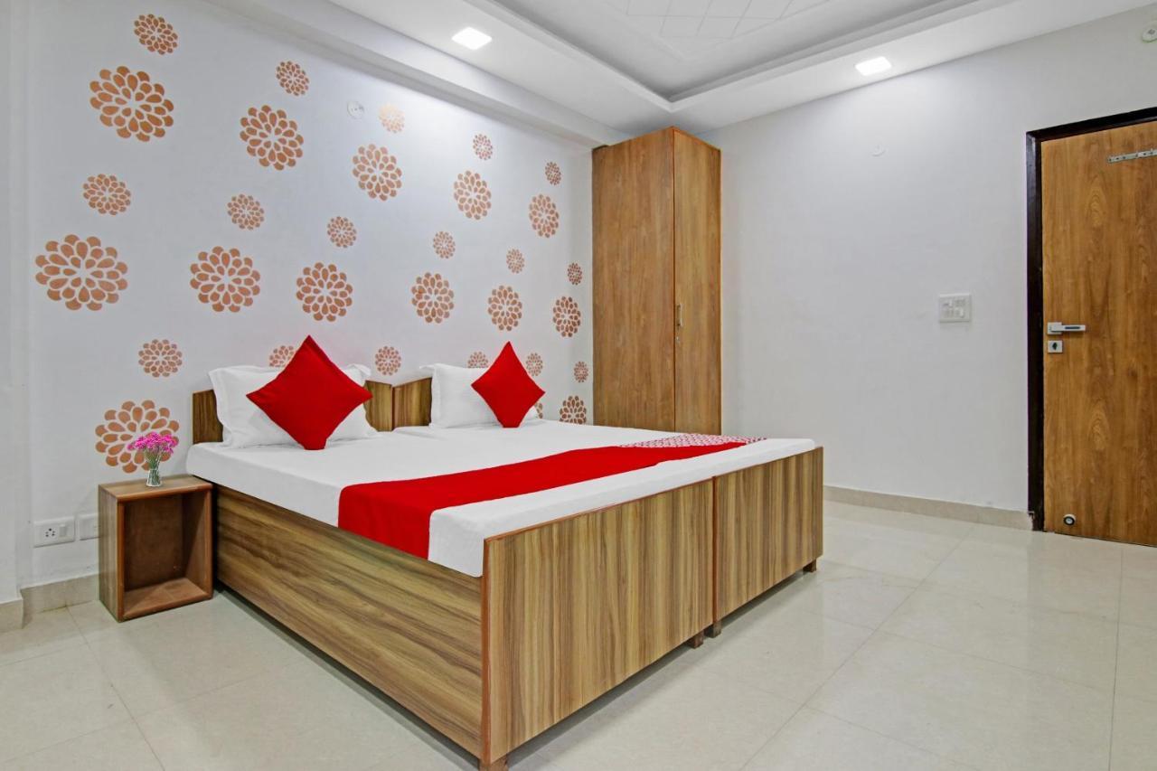 Hotel O Check 4*
