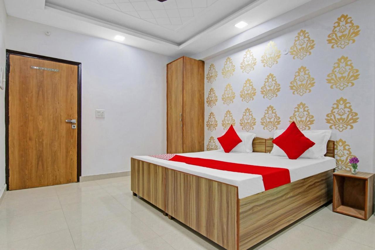 Hotel O Check 4*