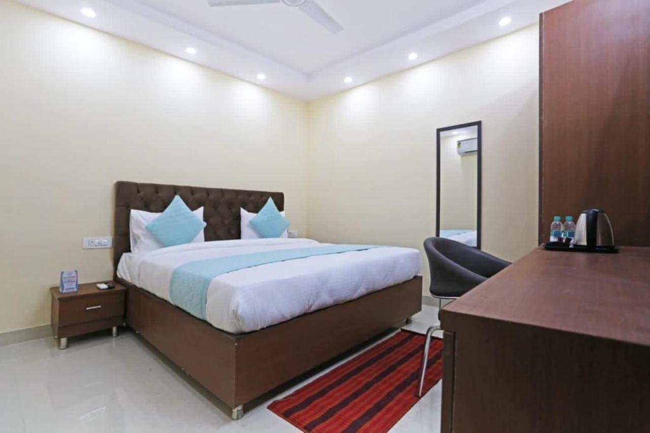 Hotel Mannat Bhera Enclave