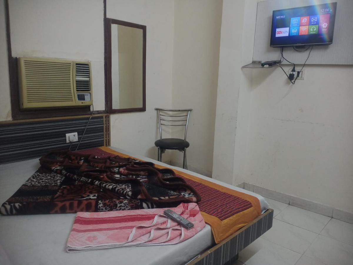 Anchal Hotel