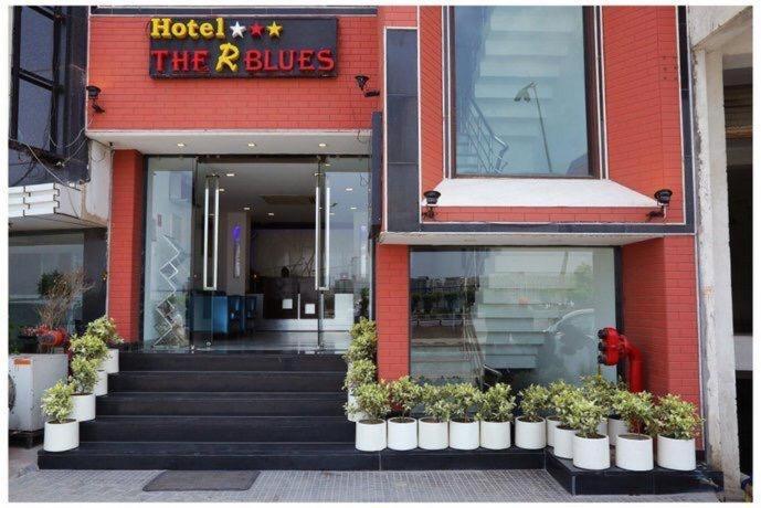 Hotel Airport The R Blues -