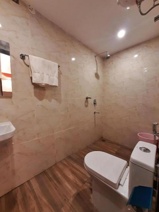 Hotel Aerocity J P Palace Igi Airport