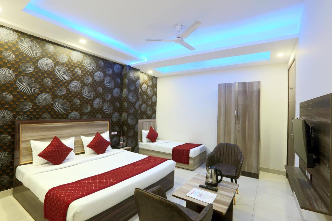 Airport Qualia Suites