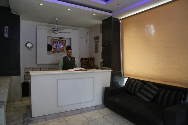Delhi Empire Dx 2*