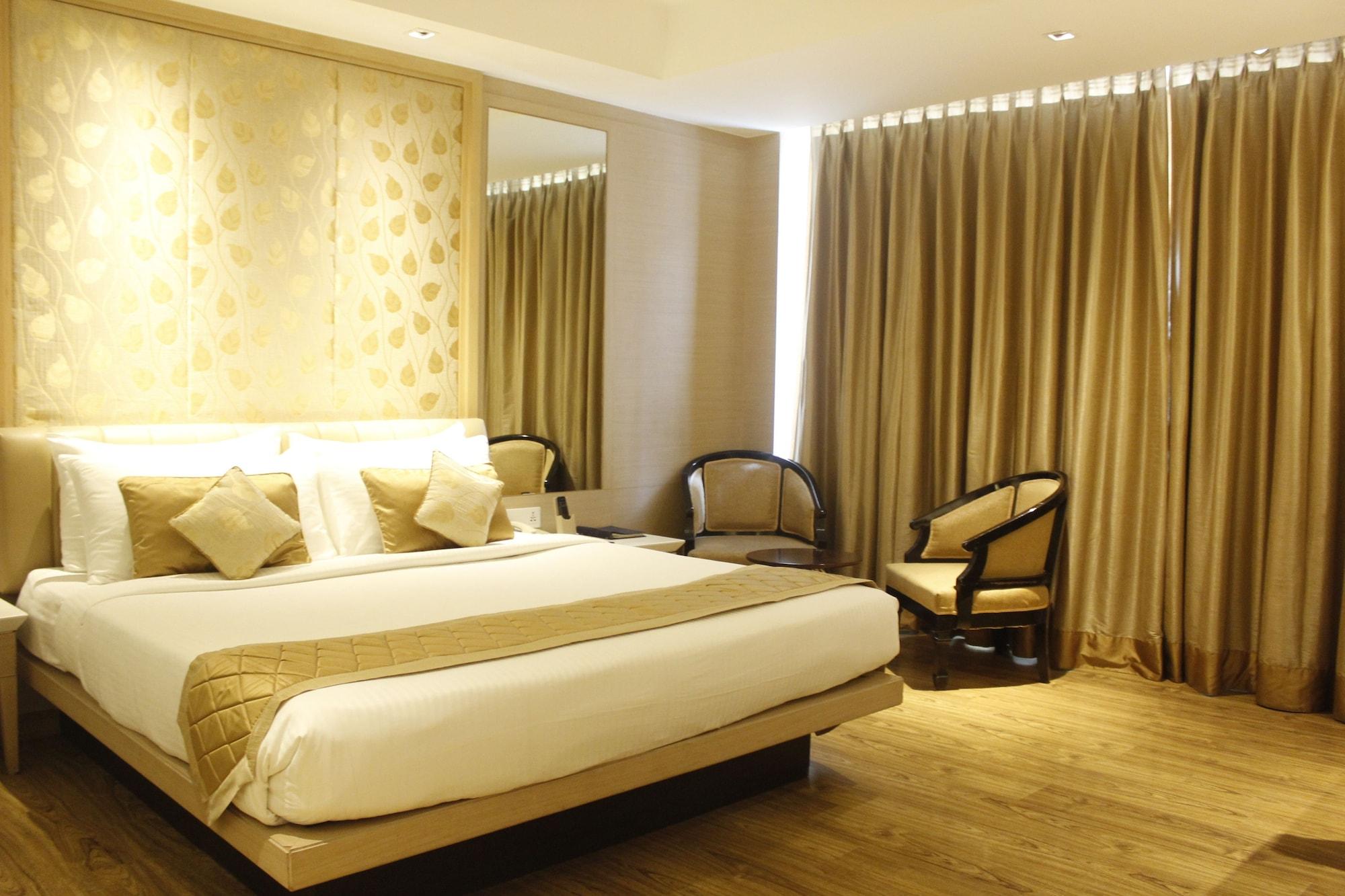 Swati Deluxe Hotel