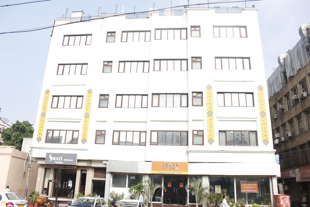 Swati Deluxe Hotel