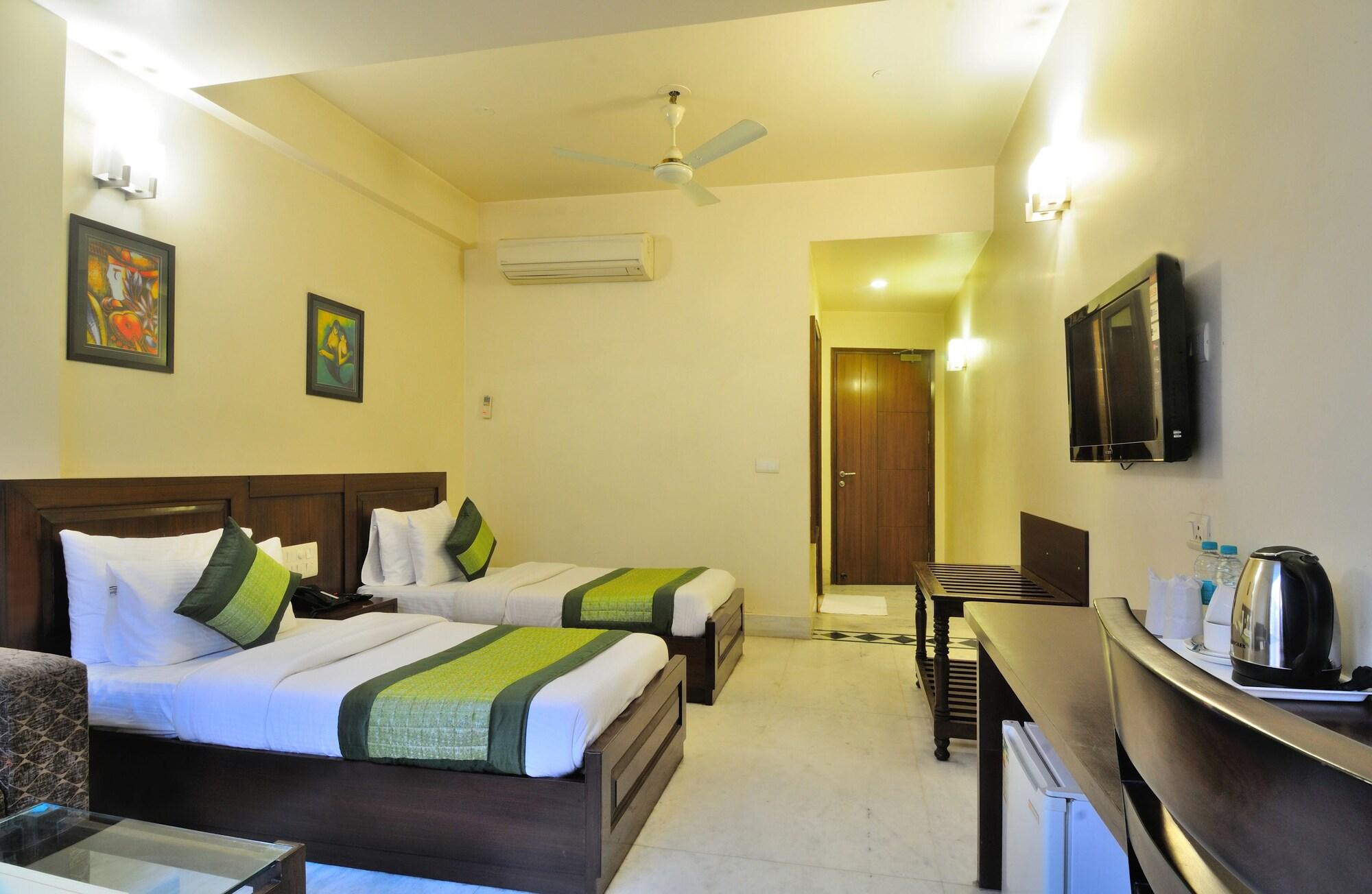 Shanti Hotel 3*