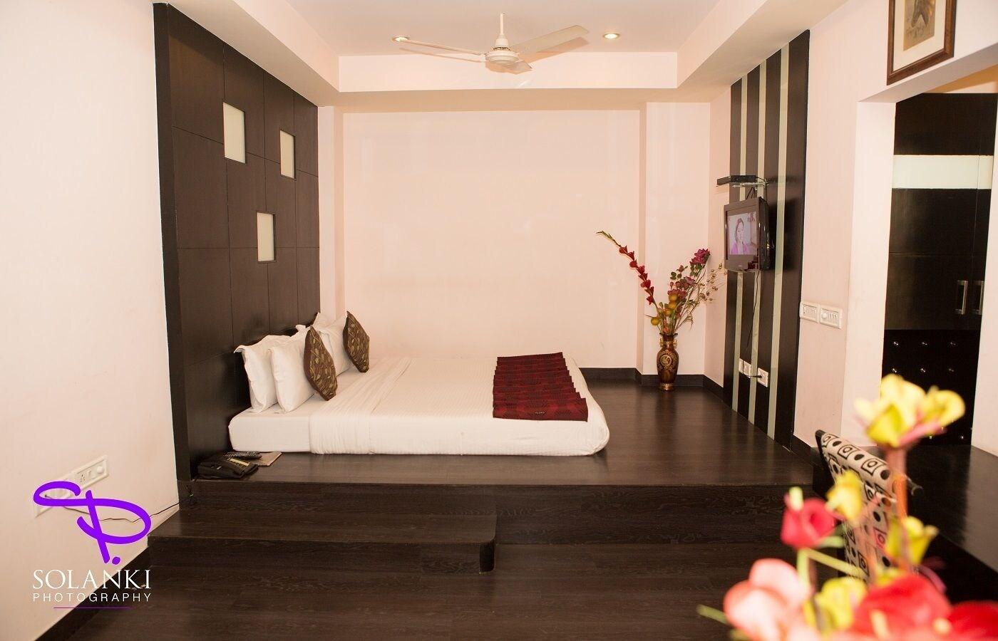 The Crest 3* Delhi (National Capital Territory of India)
