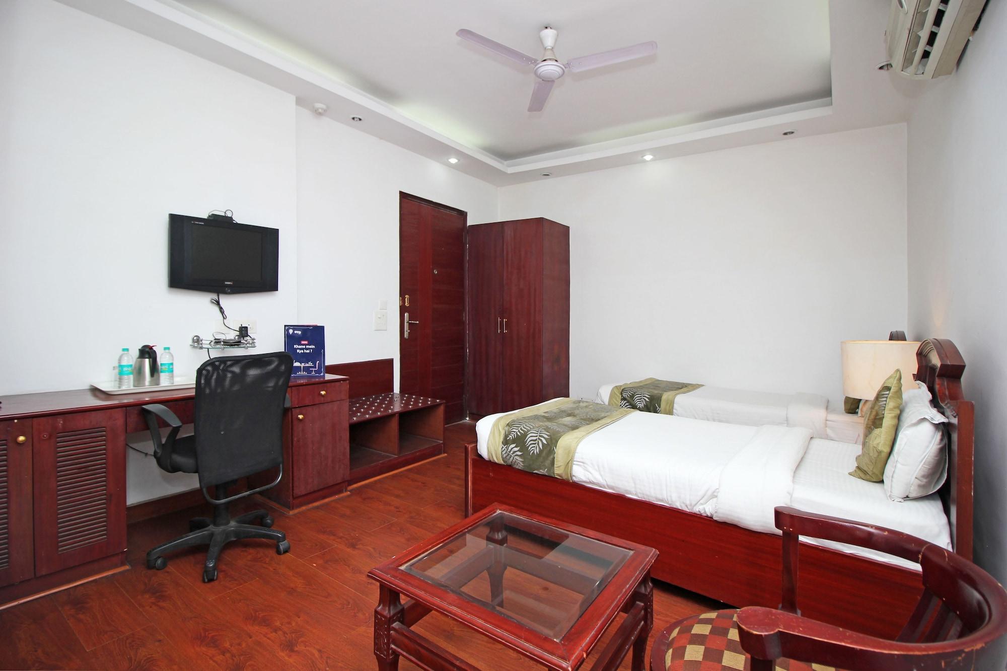 Oyo 367 Forest New Delhi