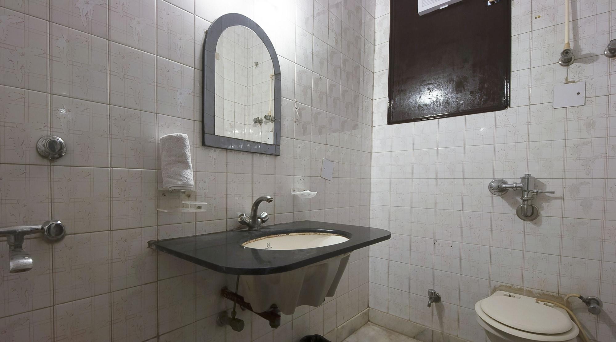 Fabhotel Darbar Hotel 3*