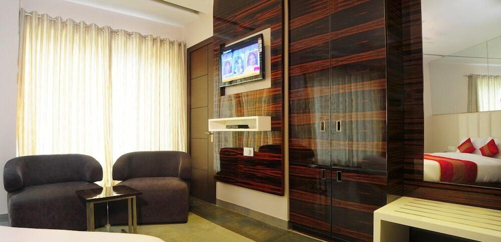 Gulnar Hotel