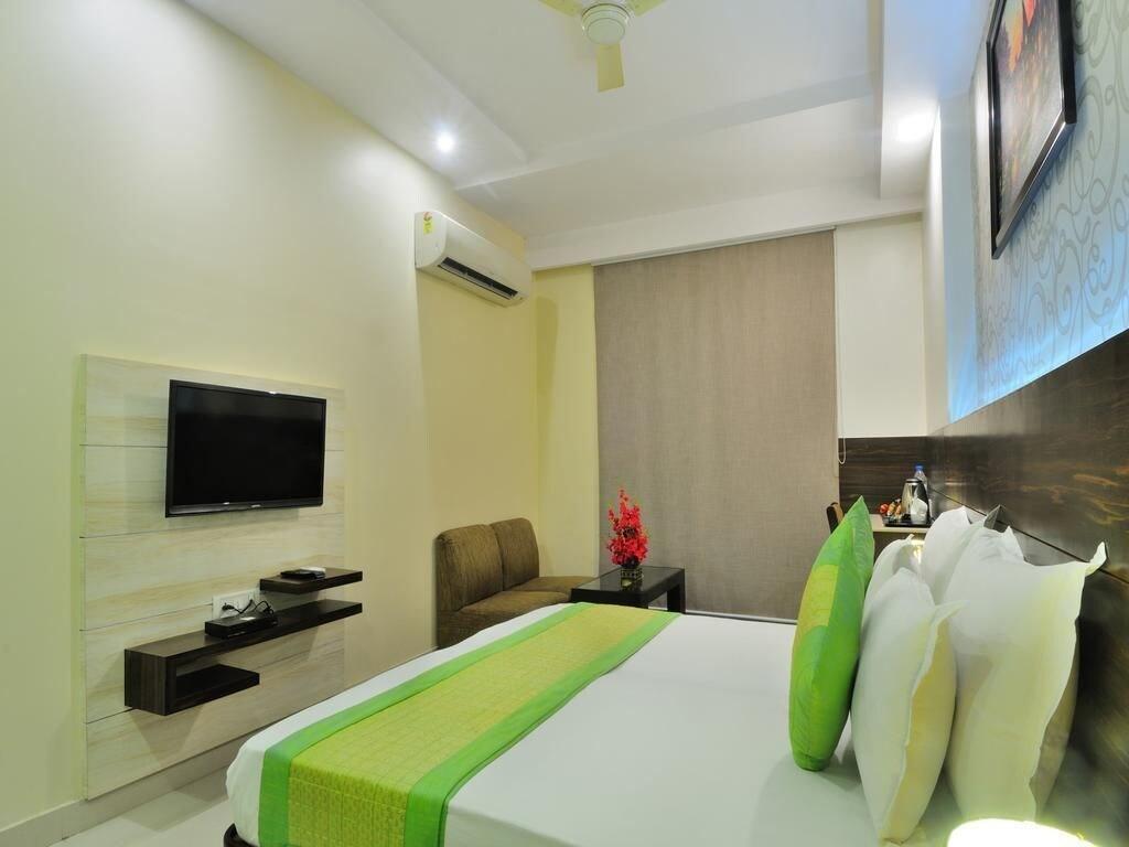 Sky Rich International - 05 Mins From Karol Bagh Metro Station